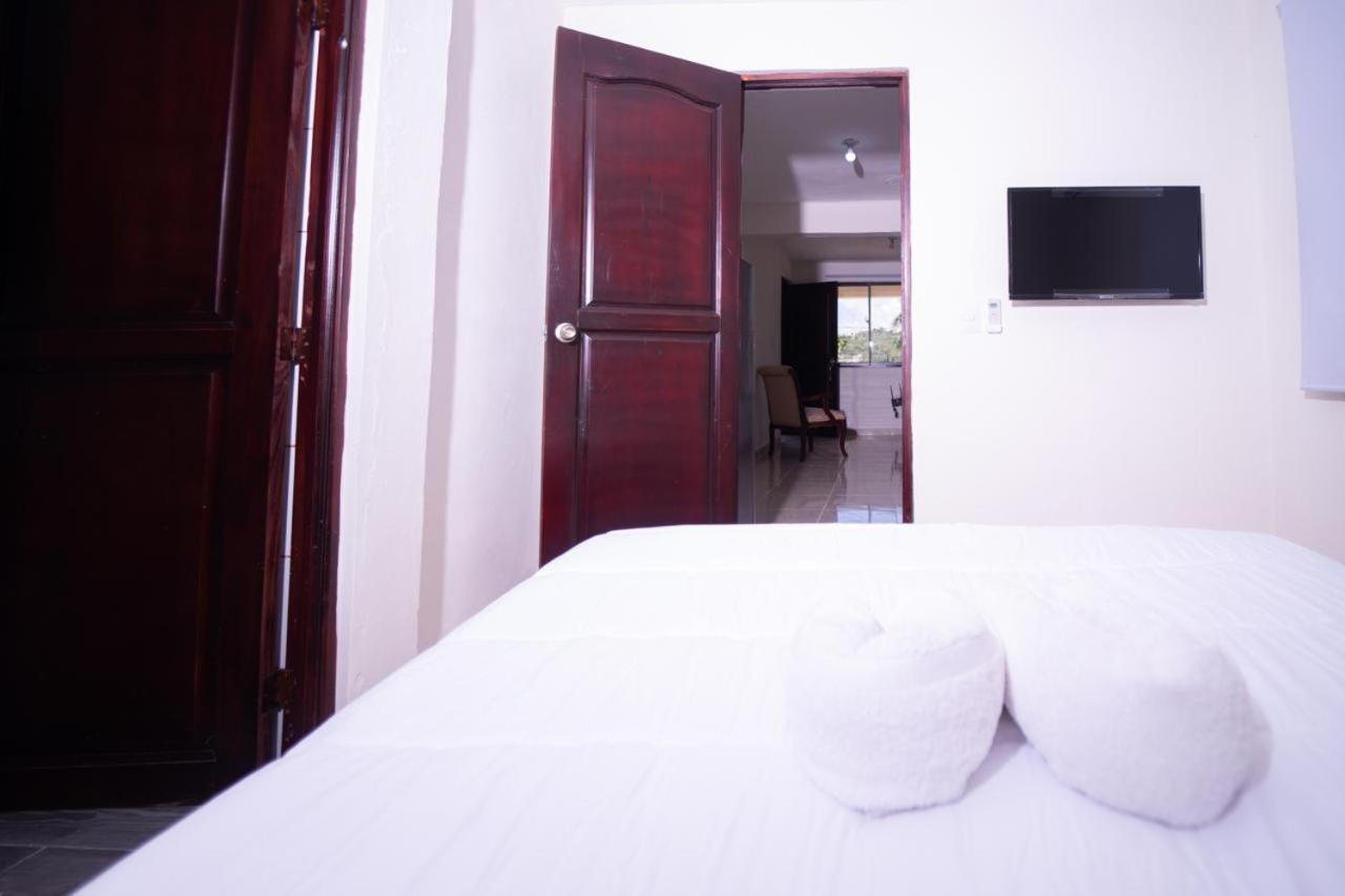 Hotel Porto Escondido Samana Kültér fotó
